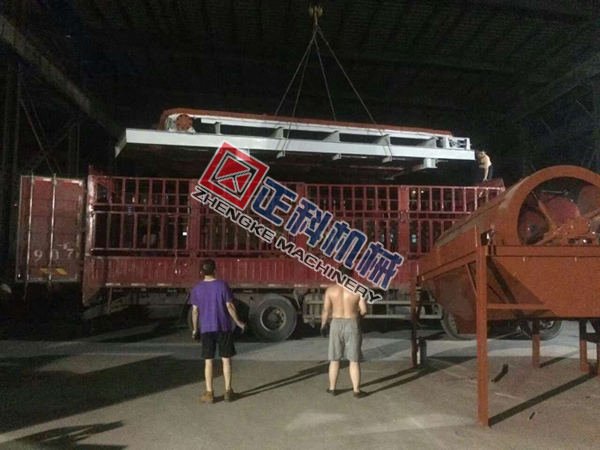 猫咪视频官网板带喂料机发货啦！